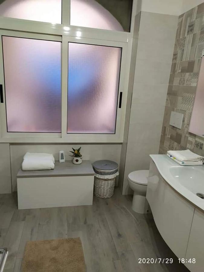 Casa Vacanze Dany Taranto Luaran gambar