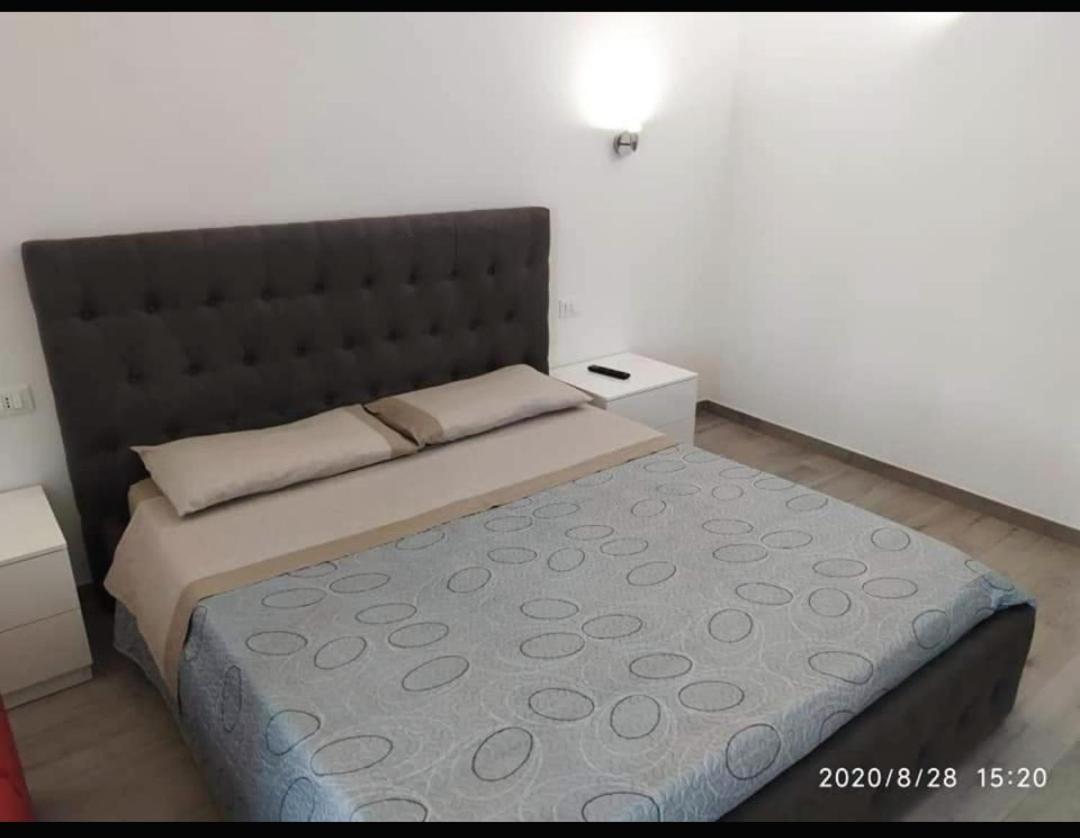 Casa Vacanze Dany Taranto Luaran gambar