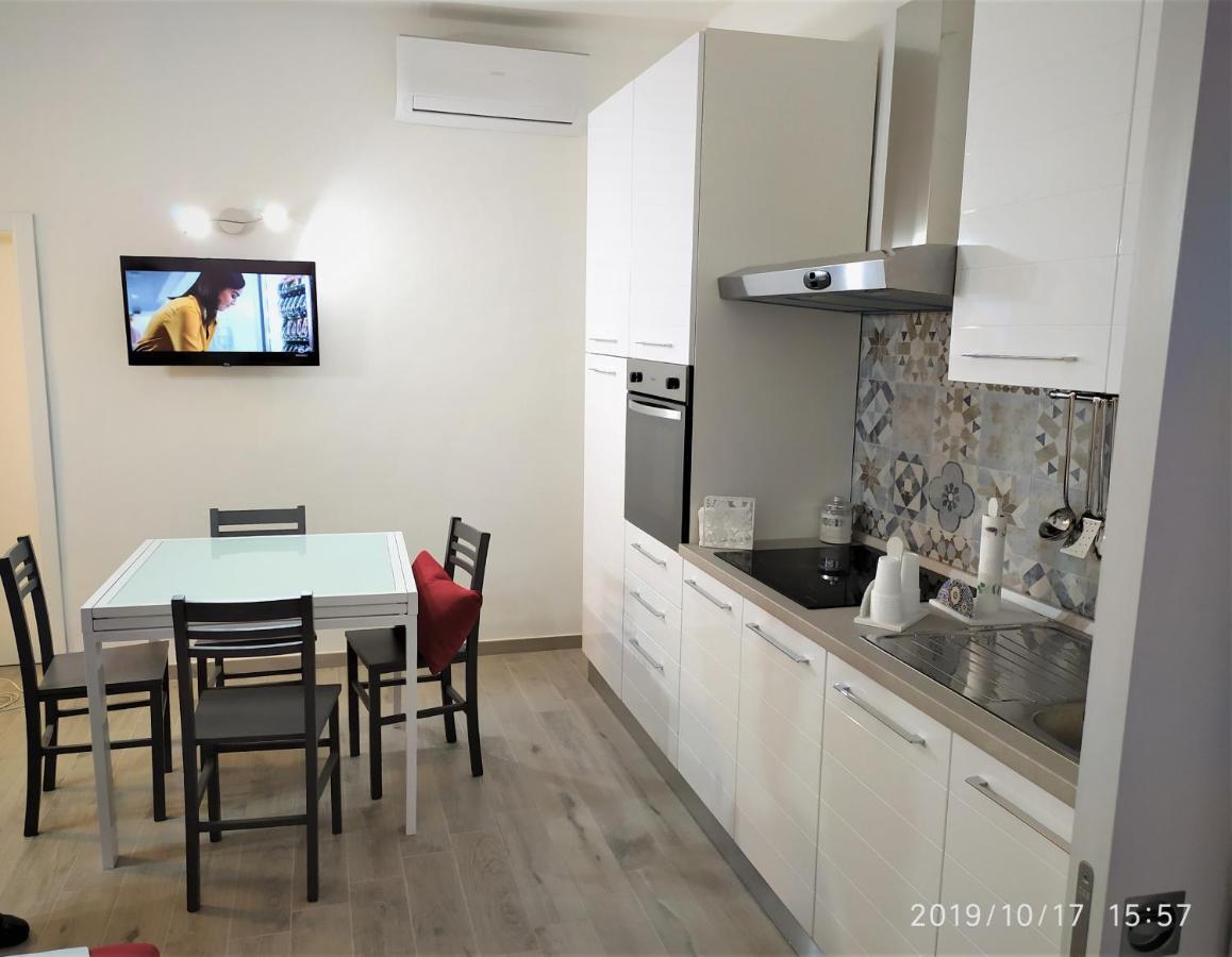 Casa Vacanze Dany Taranto Luaran gambar